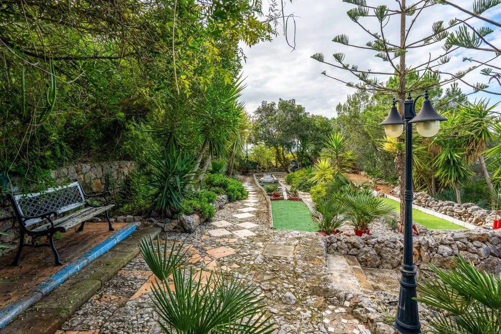 Aed - Detached House with Pool in Plana Novella