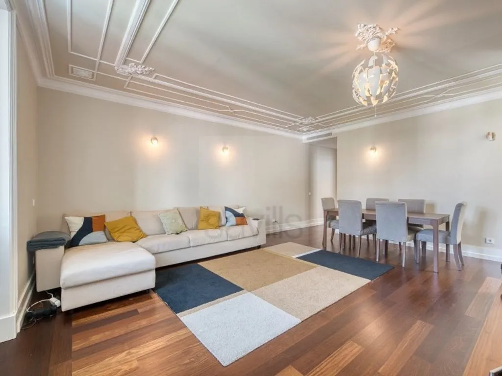 Elutuba - Luxury Flat with Pool in Duque de Loule, Lisbon