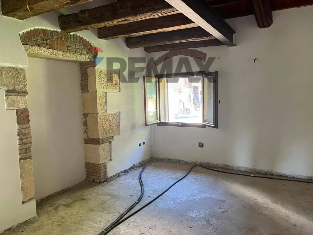Rooms - Independent House with Hillside View in Val Liona