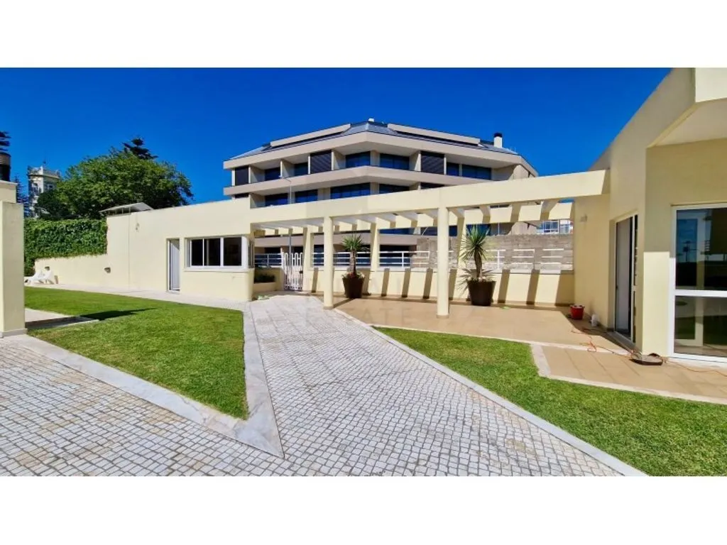 Aed - Luxury Duplex with Sea View in Cascais