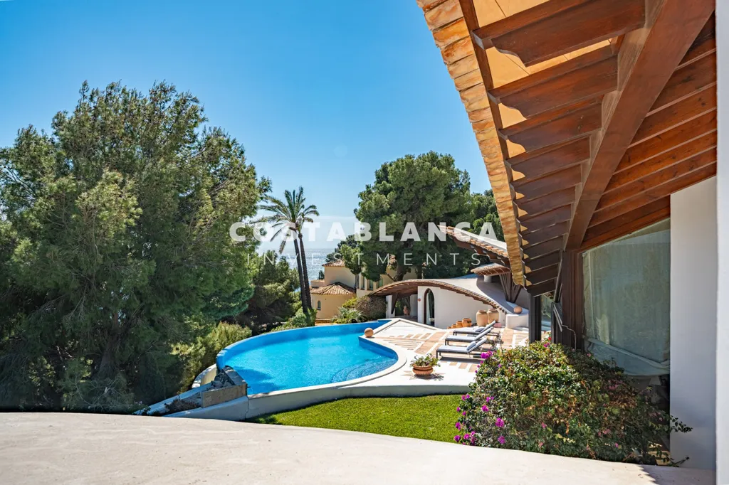 Piscine - First Line Villa with Sea Views in Altea Hills
