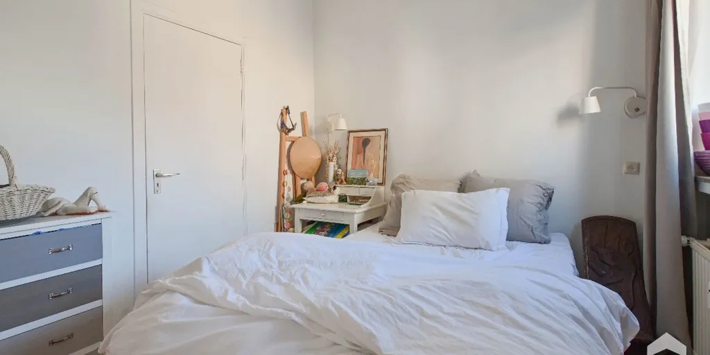 Magamistoad - Bright 1-Bedroom Apartment in Châtelain, Elsene