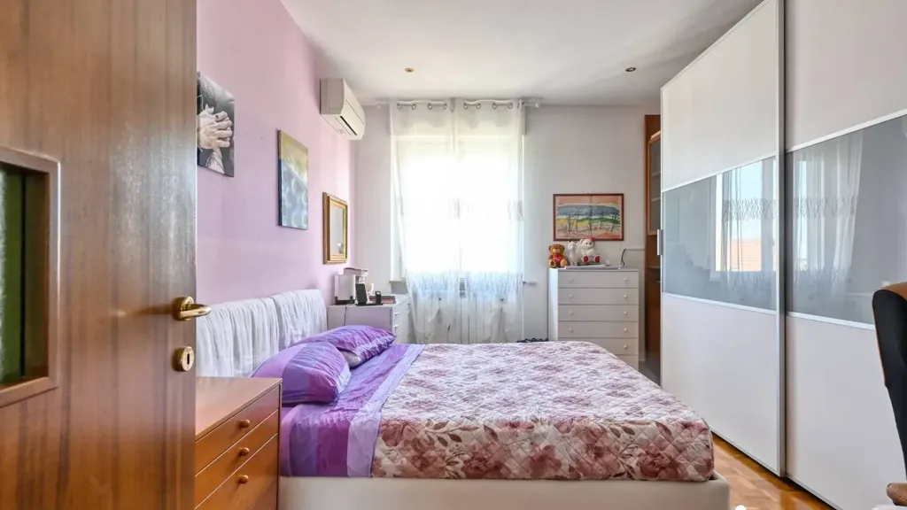 Magamistoad - Panoramic Three-Bedroom Apartment in Melegnano