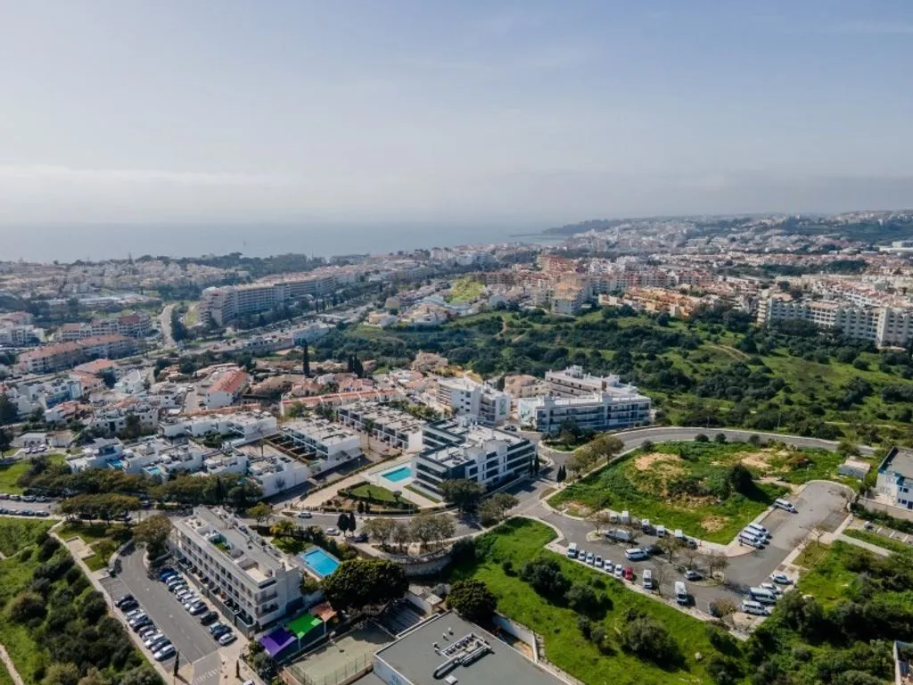 Õhuvaade - 2-Bedroom Flat with Pool in Albufeira