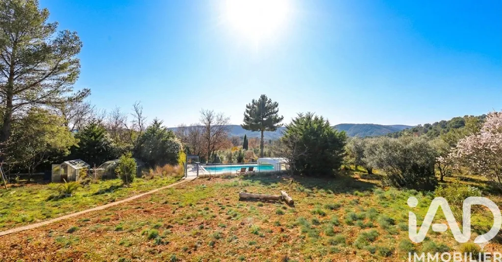 Giardino - Renovated Flat-Plan House with Pool in La Roquebrussanne