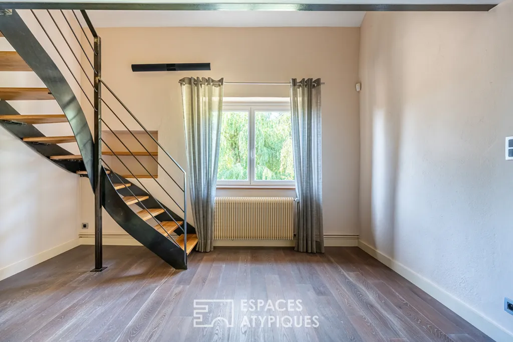 Stanze - Architecturally Refined Farmhouse in Messimy-sur-Saône