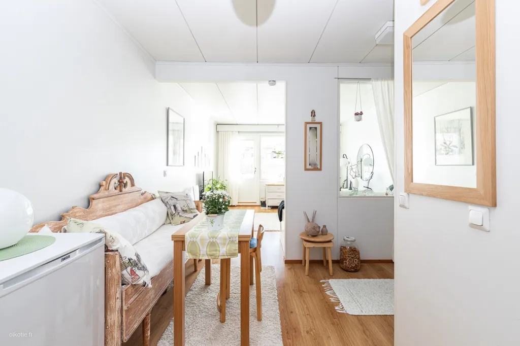 Hallway - Studio Flat with Balcony in Vaasa