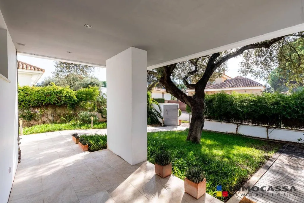 Terrasse - Detached House with Private Pool in Bollullos de la Mitación