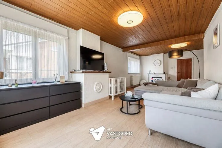 3 magamistoaga maja asukohas Beringen