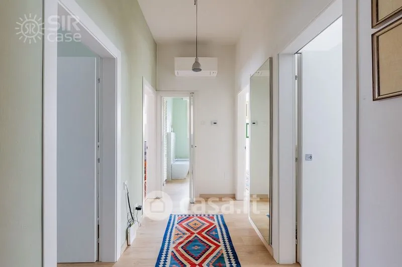 Esik - Fully Refined Apartment with Terrace in Imola