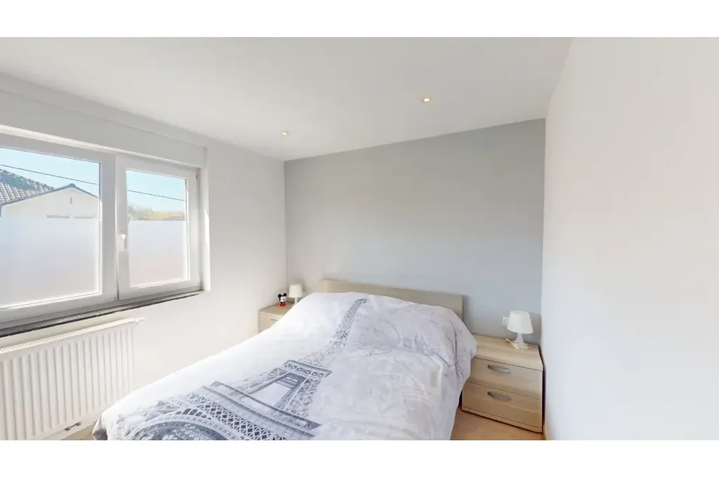Chambres - Maison Rénovée avec Jardin et Terrasse à Seraing