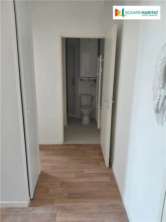 Entrée - Appartement Rénové avec Cuisine Ouverte à Lectoure