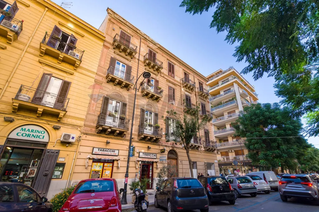 Välivaade - Rustic Apartment with Balconies in Palermo