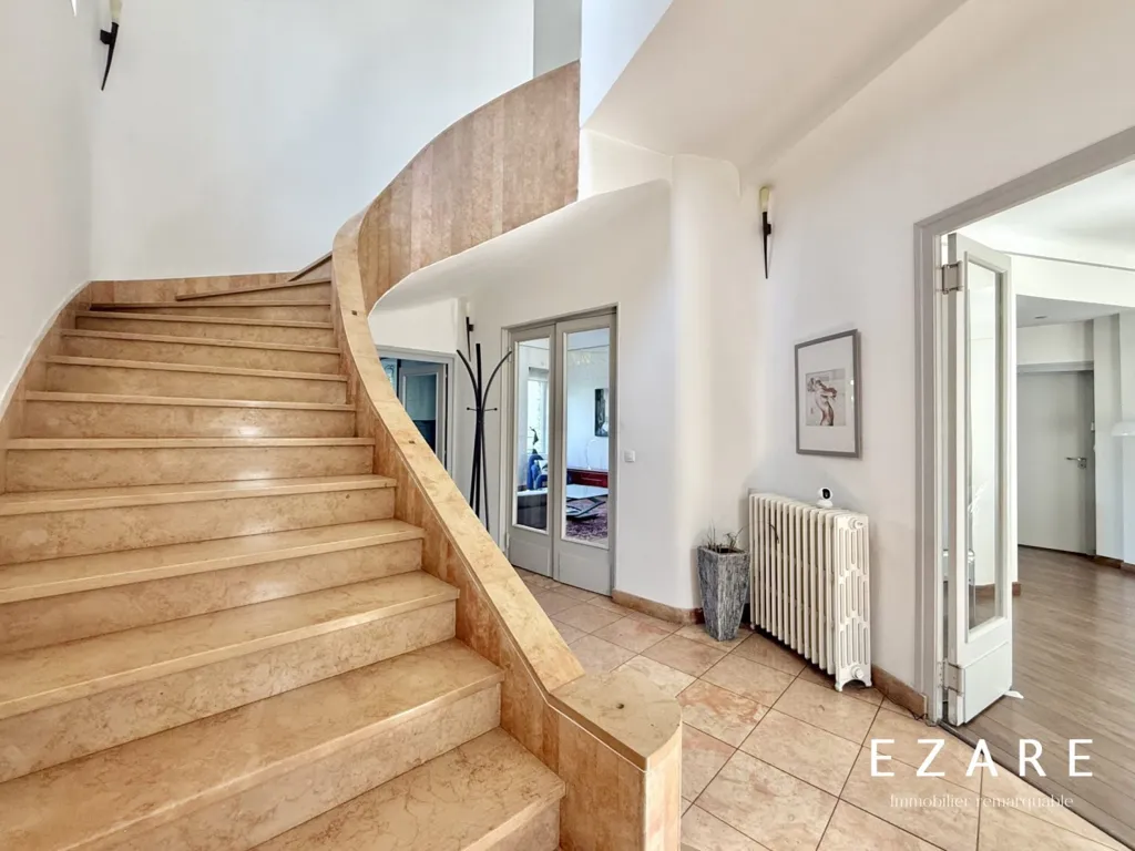 Rooms - City Centre House with Pool in Dijon