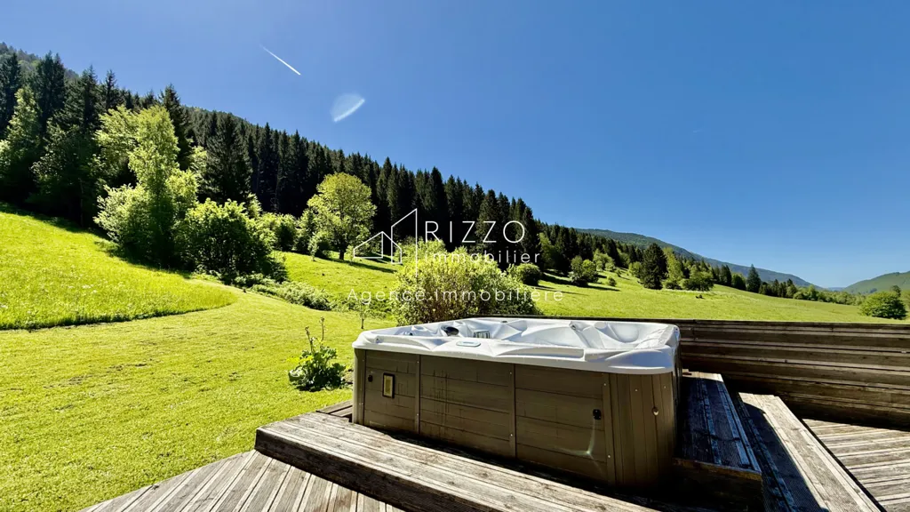 Terrace - House with Ski Access in Mijoux
