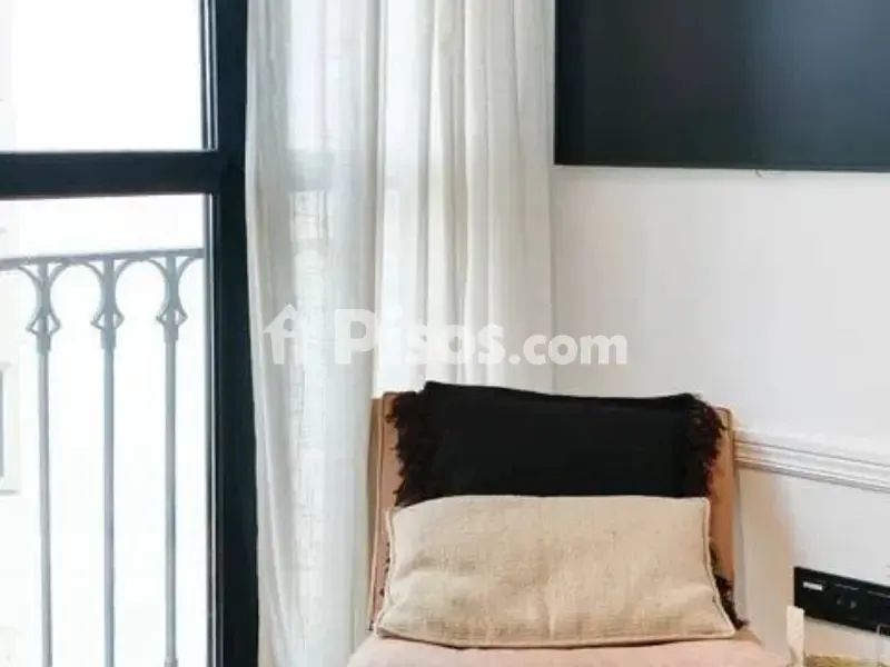 Balcon - Elegant Flat near Retiro Park, Madrid