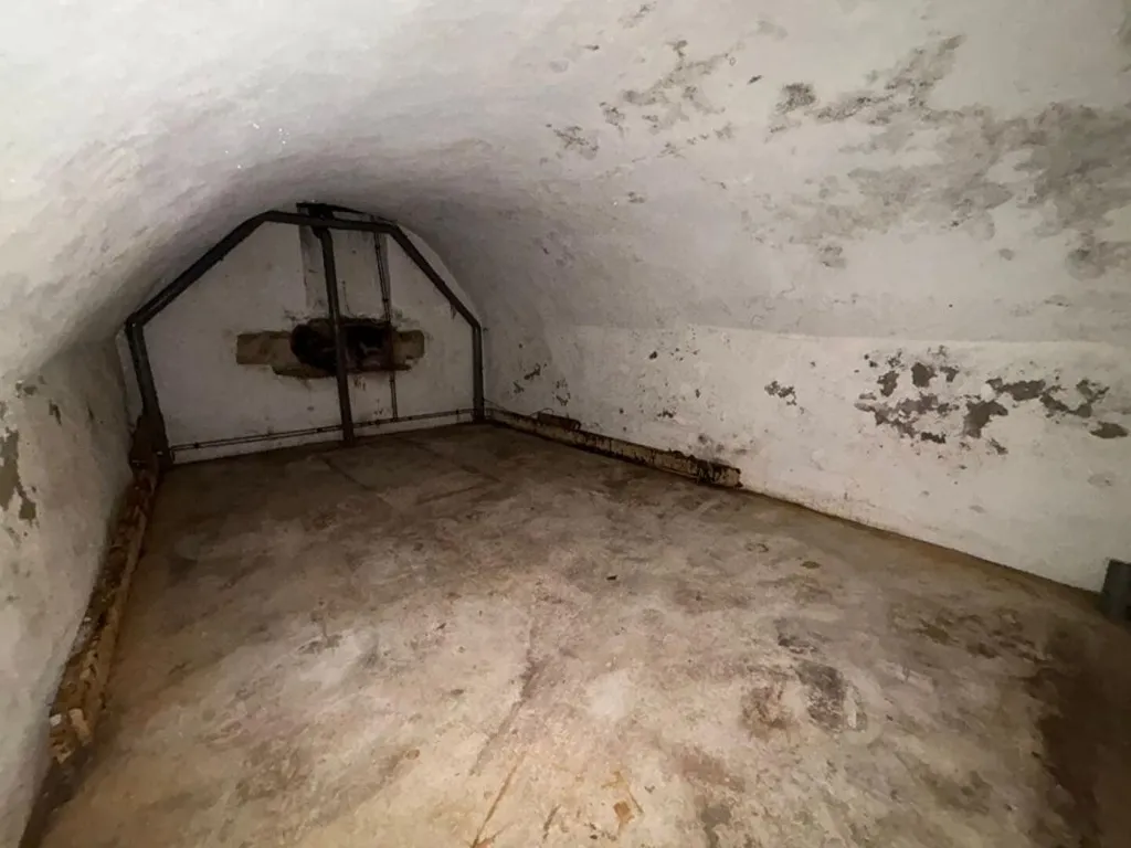 Pièces - Appartement 2 Pièces avec Cave Voûtée à Nevers