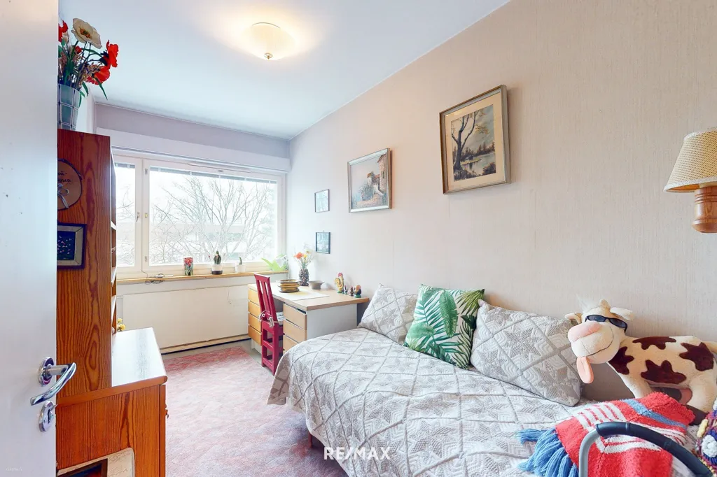 Magamistoad - Triangular Apartment with Garden View in Oulunkylä