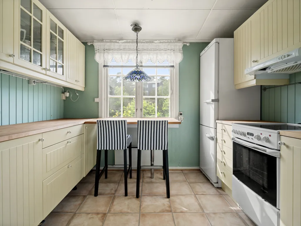 Köök - Charming Detached House with Garden in Kråkerøy