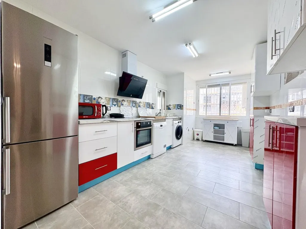 Cuisine - Apartment with Terrace in Torremolinos Centre