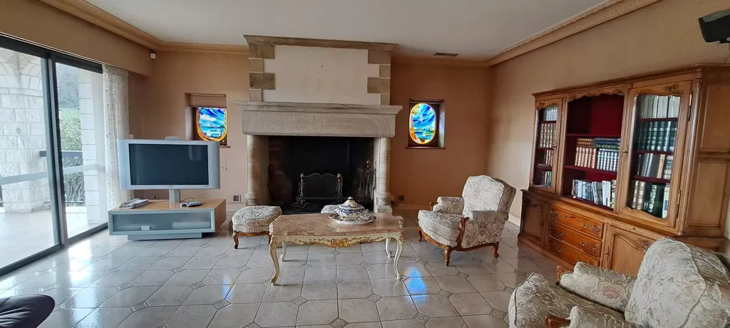 Séjour - Maison avec Vue Dégagée sur les Hauteurs d'Objat