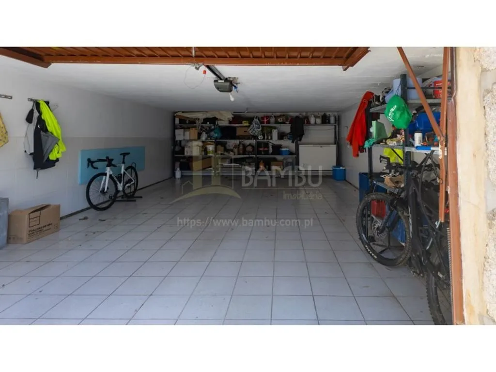 Garage - Luxury House with Mountain View in Caminha