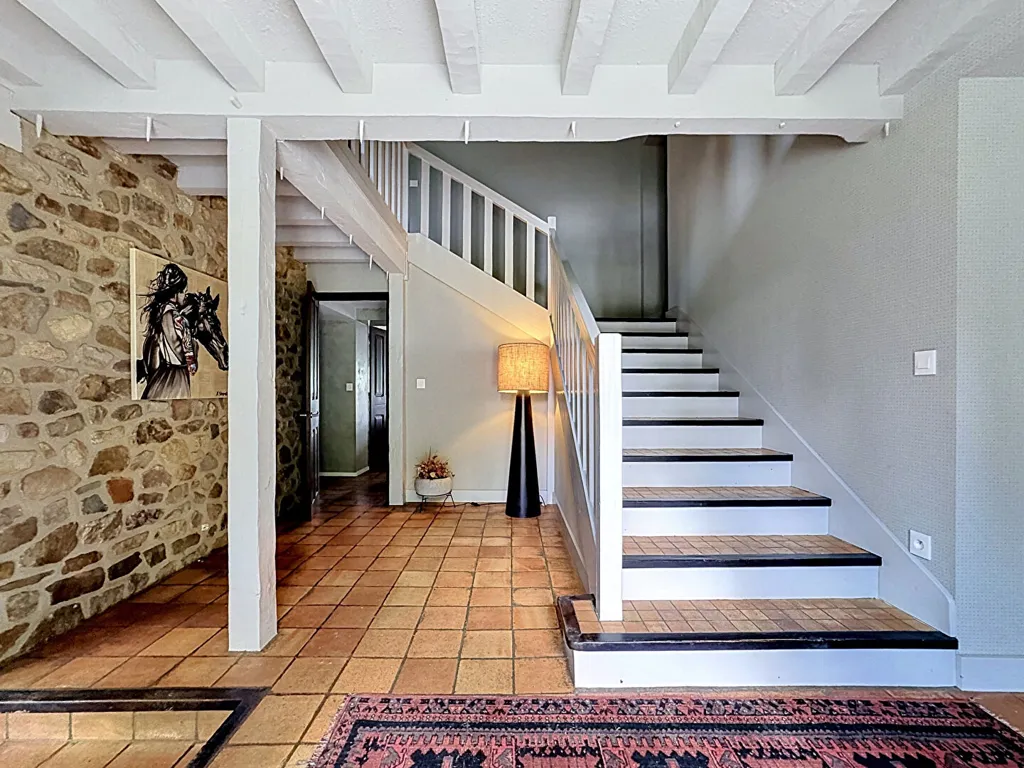hallway_entrance
