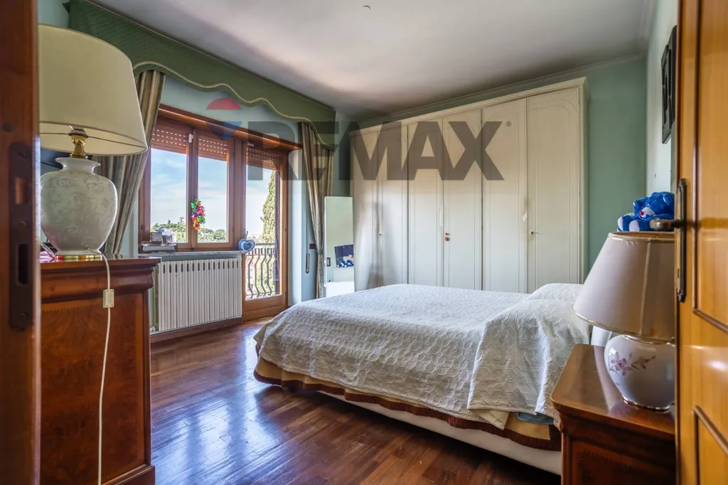Chambres - Duplex Apartment with Terrace in Monterotondo
