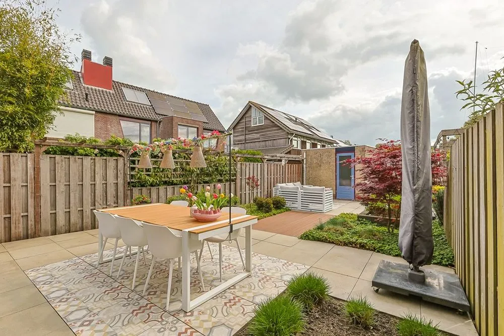 6-room house in Alphen Aan Den Rijn