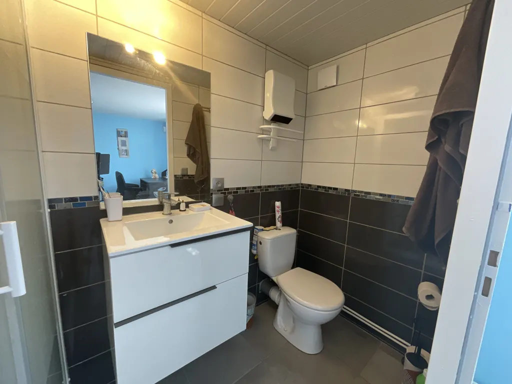 Vannitoad - Family House with Pool in Loyettes
