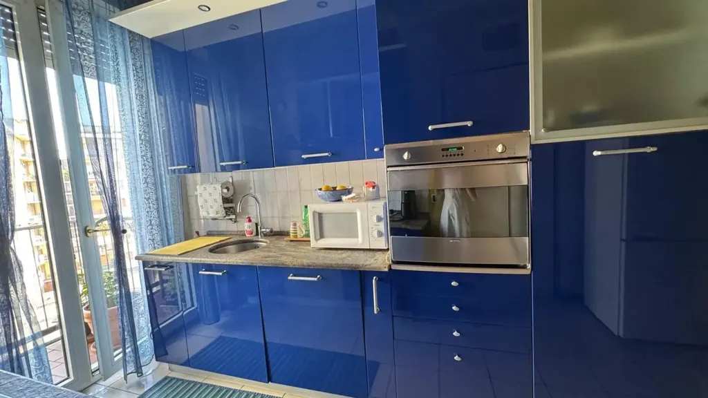 Cucina - Panoramic Lake View Apartment in Como