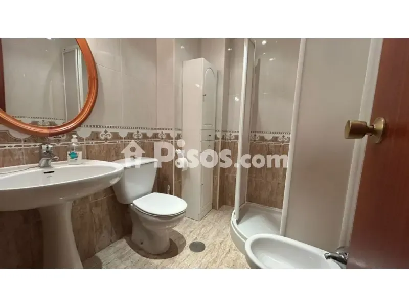 Salles de bain - Student-Friendly Flat with Balcony in El Pilar