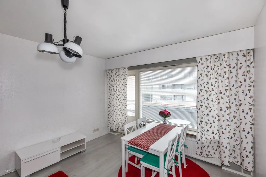 Söögituba - Modern Studio Flat with Balcony in Heinola Centre