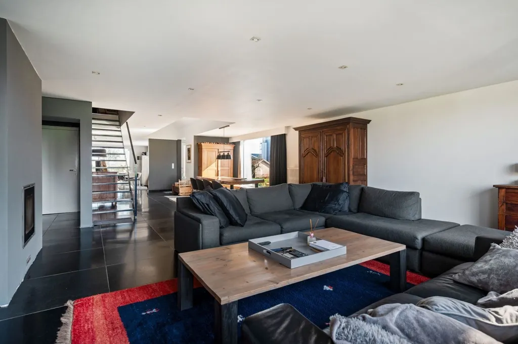 3-bedroom house in Hoevenen