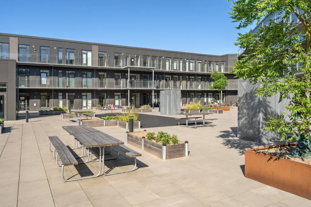 Jardin - 2-Bedroom Apartment with Terrace in Odense