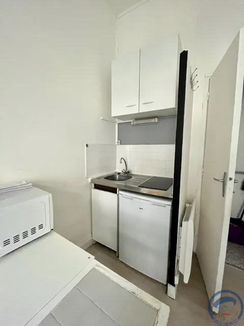 Köök - Studio with Kitchen in Tours Prébendes