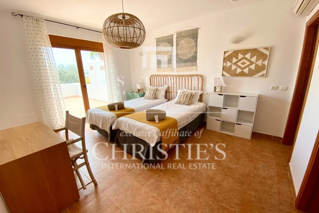 Magamistoad - Villa with Pool between Ibiza and Salinas Beach