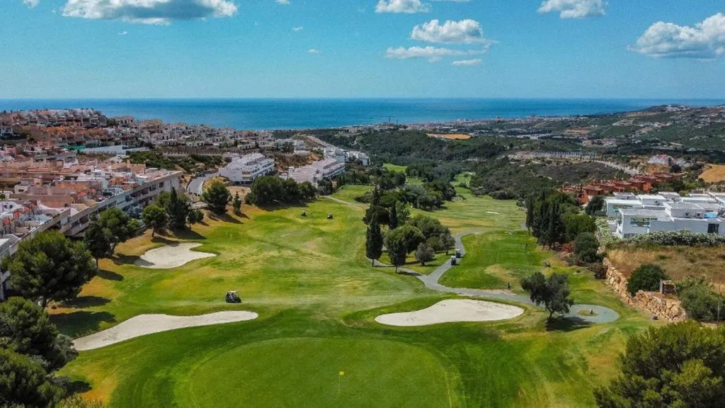 Giardino - Penthouse with Panoramic Views in Casares Playa