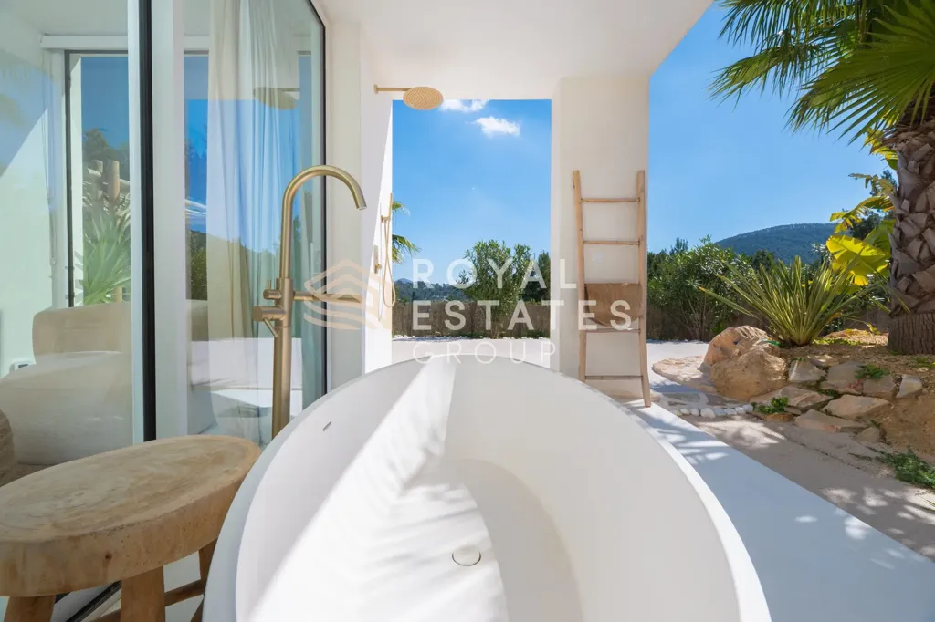 Salles de bain - Villa with Panoramic Views in Ibiza