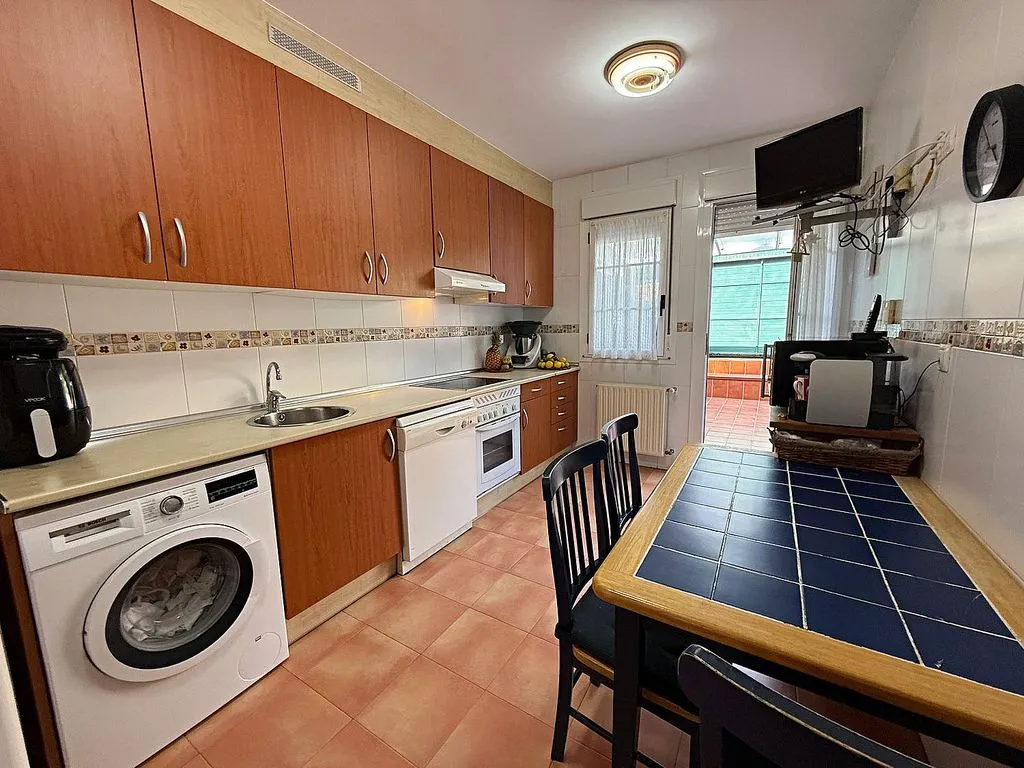 Cuisine - Semi-Detached House with Pool in Llanera
