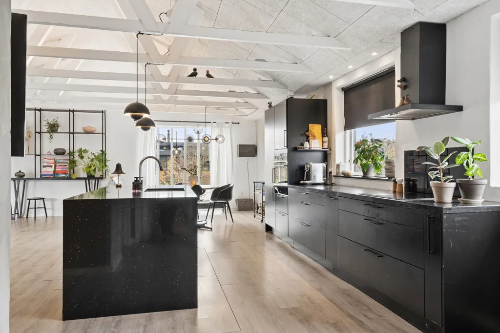 Cuisine - Spacious Villa with Terrace in Fredericia