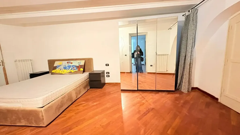Magamistoad - Central 2-Bedroom Apartment in Naples