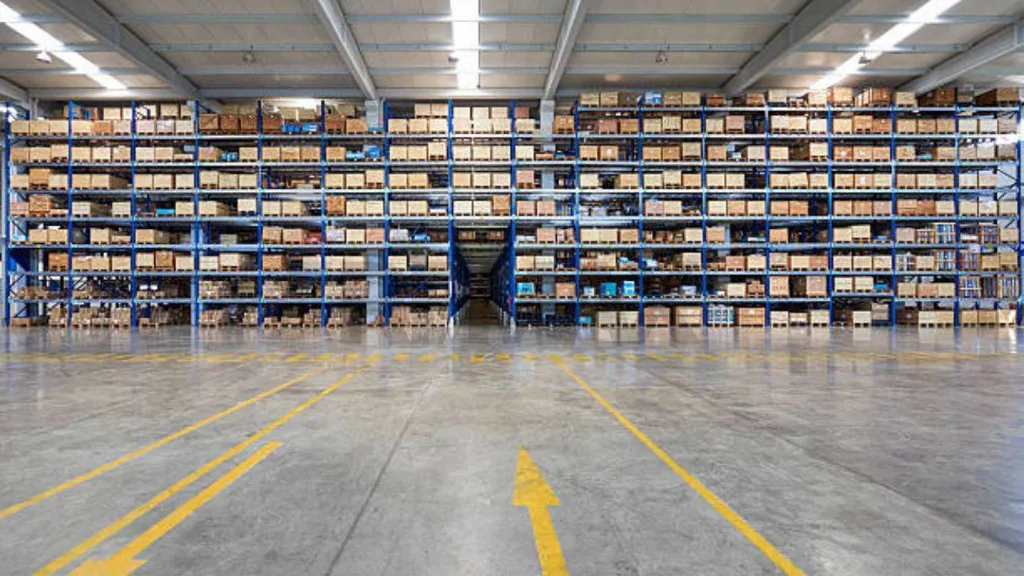 Pesuköök - Industrial Plot with Ready Parking in Trevenzuolo