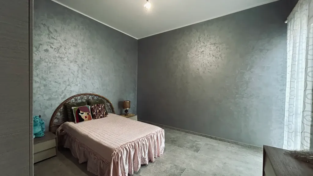 Bedrooms - Historic Villa with Garden in Florence