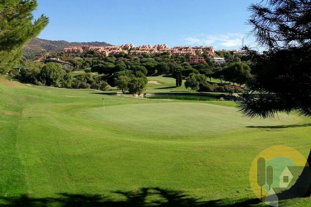 Aed - Apartment with Pool and Terrace in Marbella