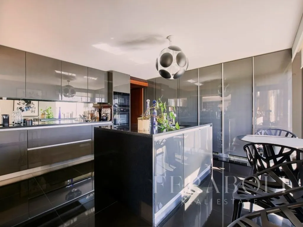 Cuisine - Luxury Duplex with River Views in Estrela, Lisbon