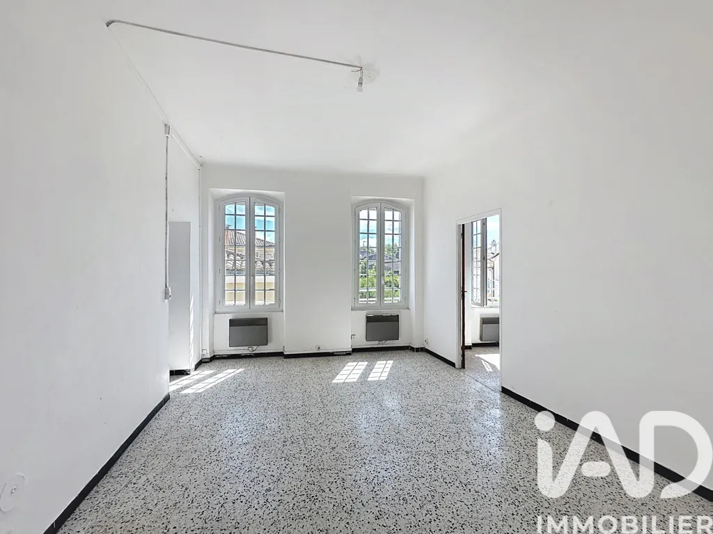 Pièces - Appartement de Charme avec Balcon à Saint-Rémy-de-Provence
