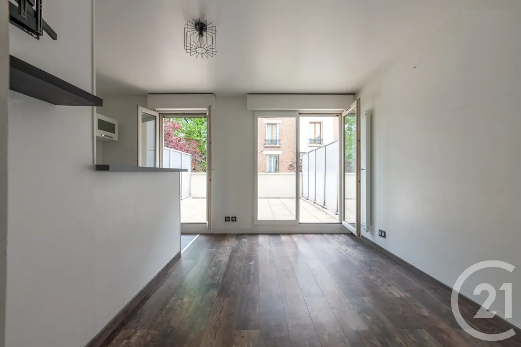 Elutuba - Studio with Terrace in Vincennes