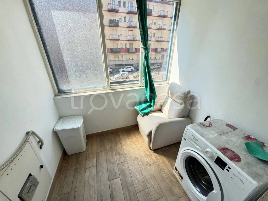 Pesuköök - Rearranged Apartment with Balcony in Turin