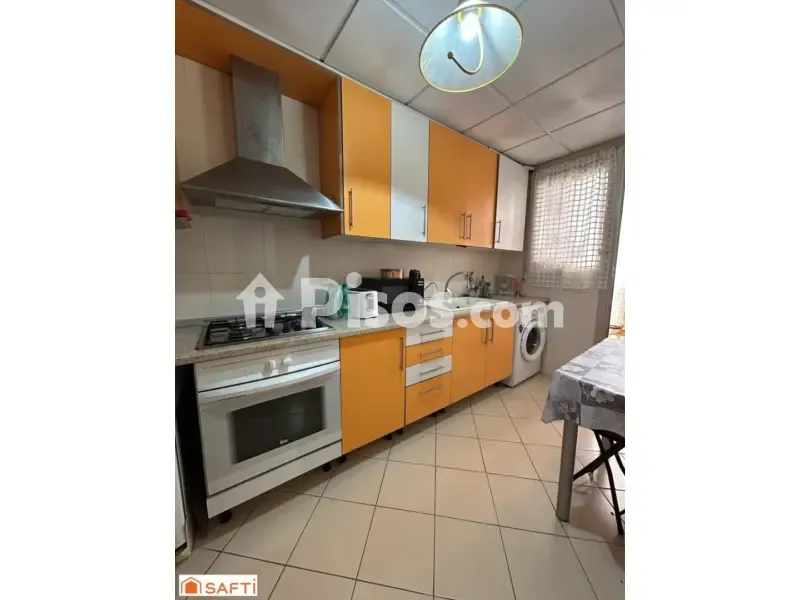 Köök - Reformed Apartment with Balcony in Amposta